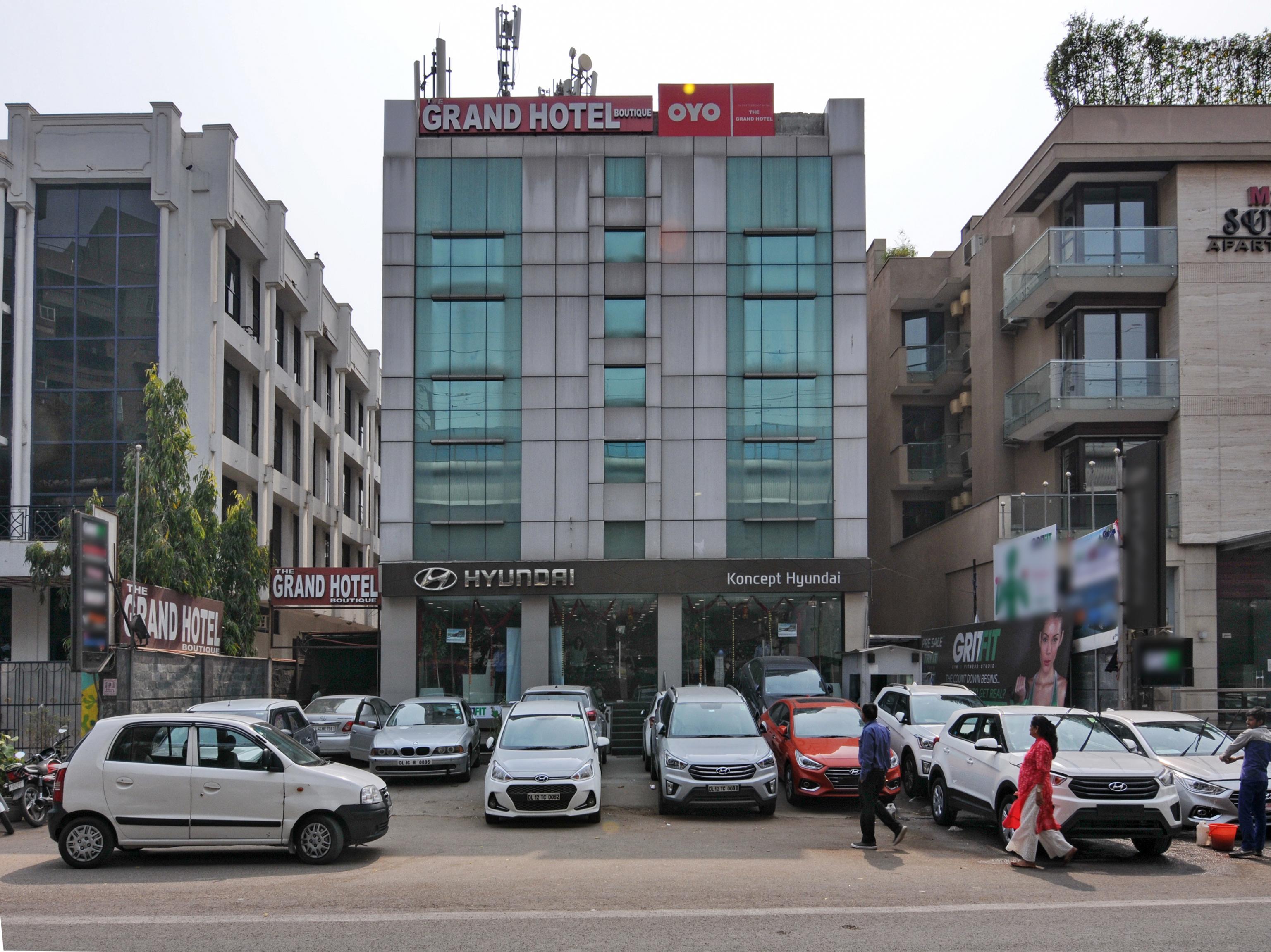 Oyo 6845 The Grand Hotel Neu-Delhi Exterior foto